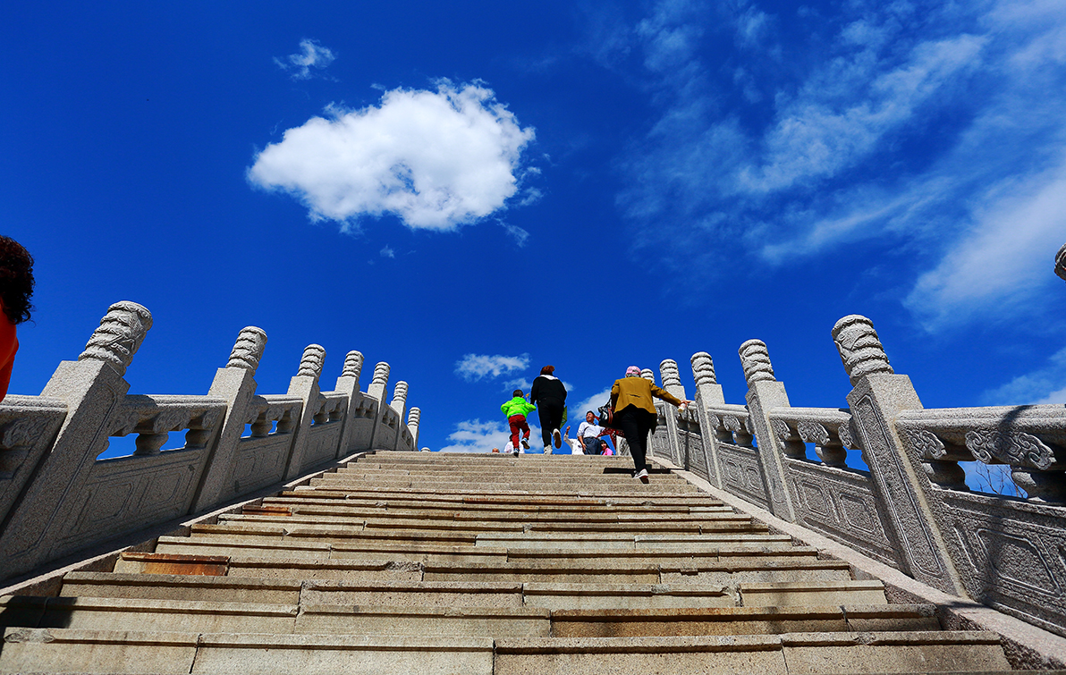 桐鄉(xiāng)市烏鎮(zhèn)內(nèi)利仿古園林建設(shè)有限公司
